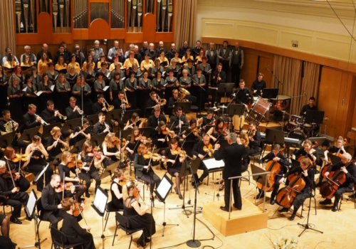 Mešani zbor Mavrica z gosti in simfonični orkester Simfonika - Filharmonija 2019